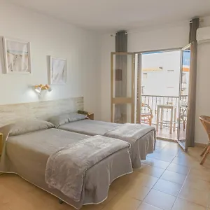https://tres-jotas.es-andalucia.com
